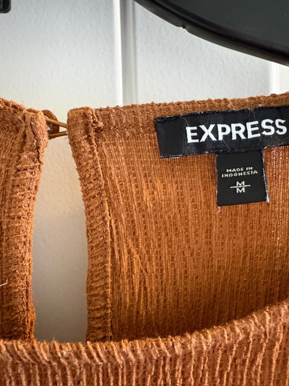 Express Women’s Ruffle Short Sleeve Blouse - Rust - Picture 2 of 7